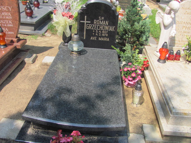 Roman GRZECHOWIAK 1937 Gdynia - Grobonet - Wyszukiwarka osób pochowanych