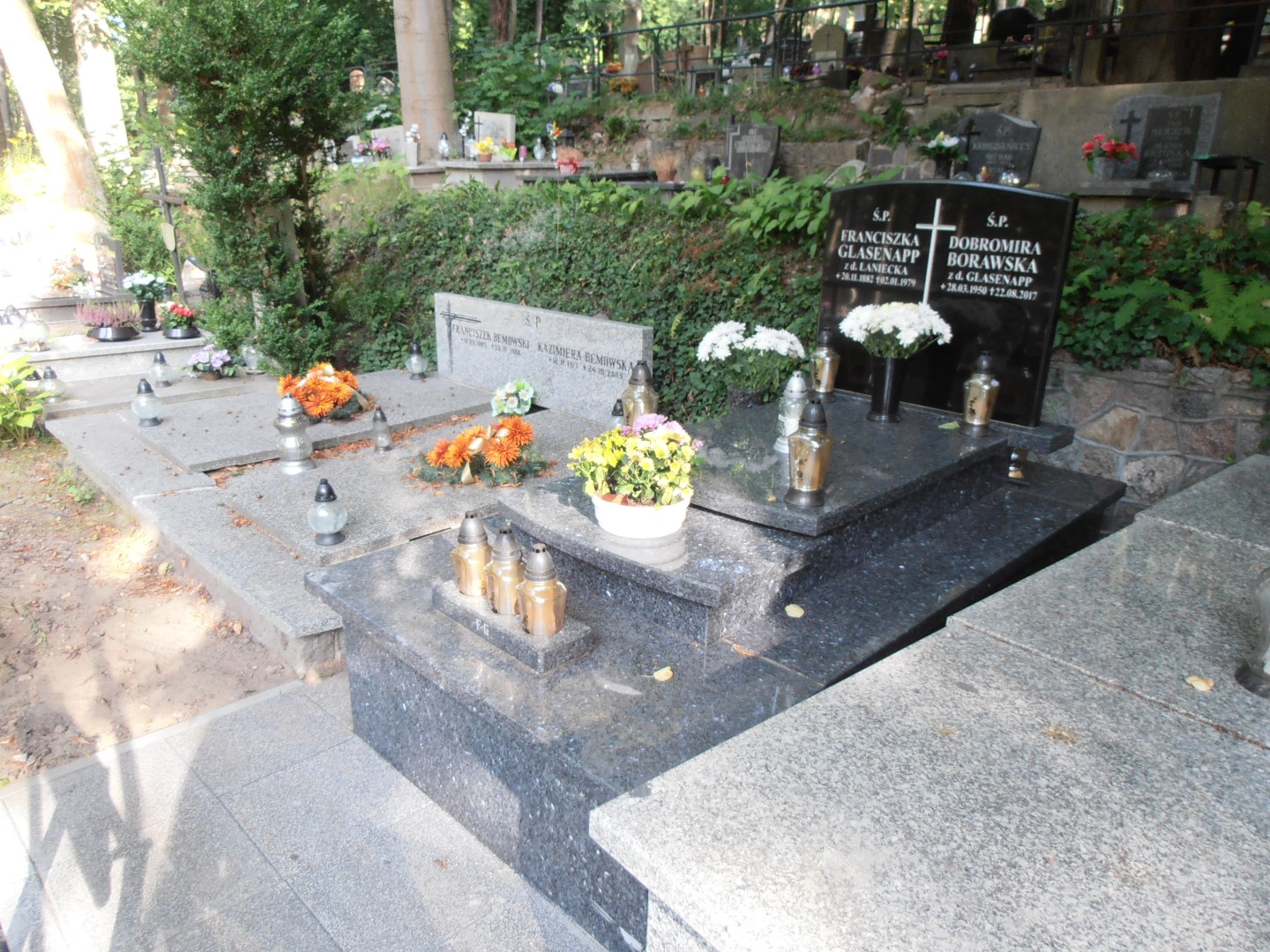 Grób DOBROMIRA BORAWSKA