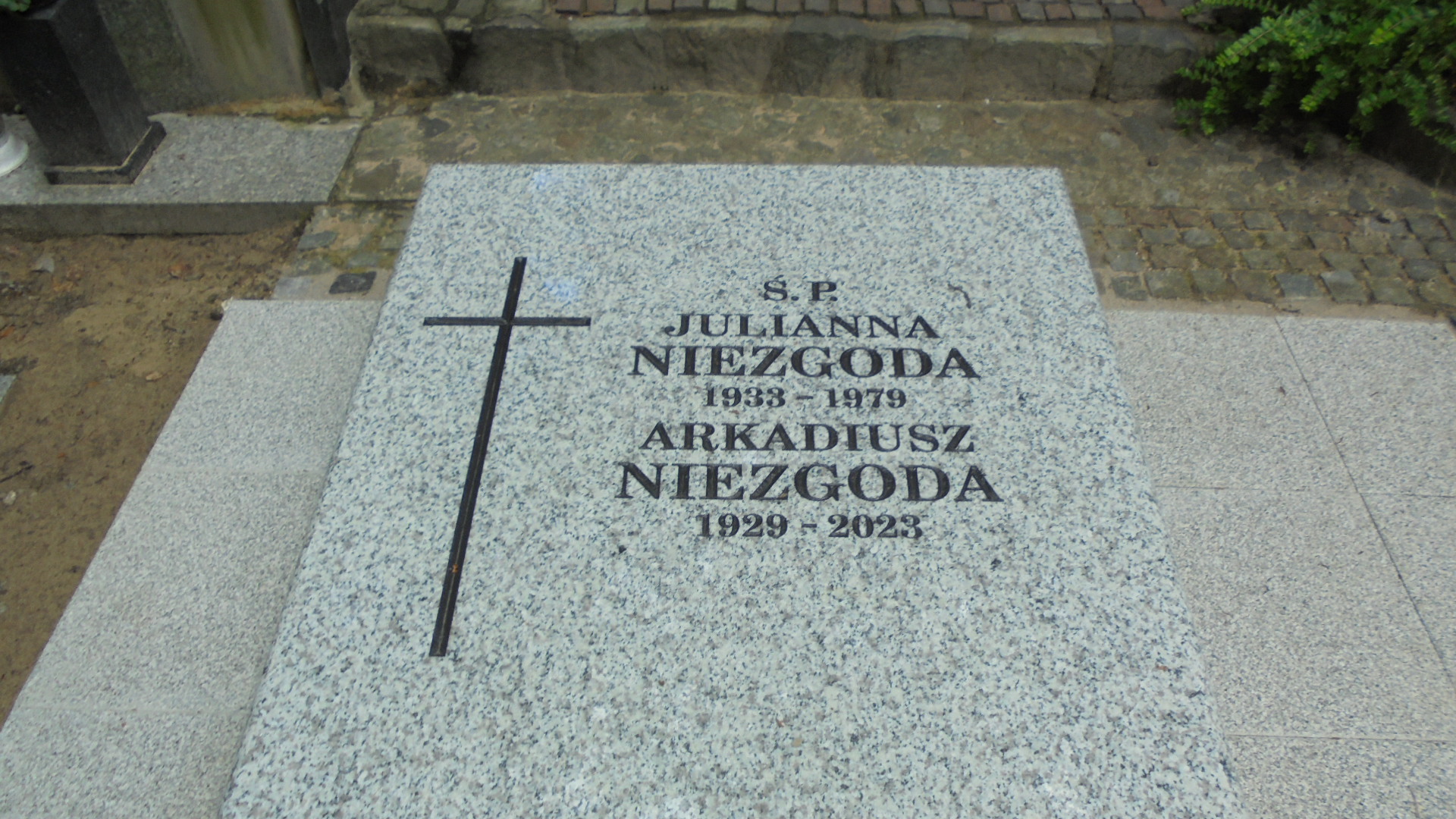 Julianna NIEZGODA 1933 Gdynia - Grobonet - Wyszukiwarka osób pochowanych