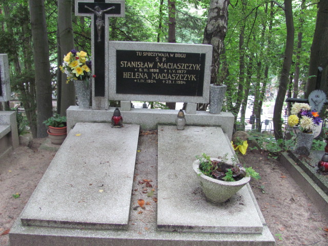 Helena MACIASZCZYK 1904 Gdynia - Grobonet - Wyszukiwarka osób pochowanych