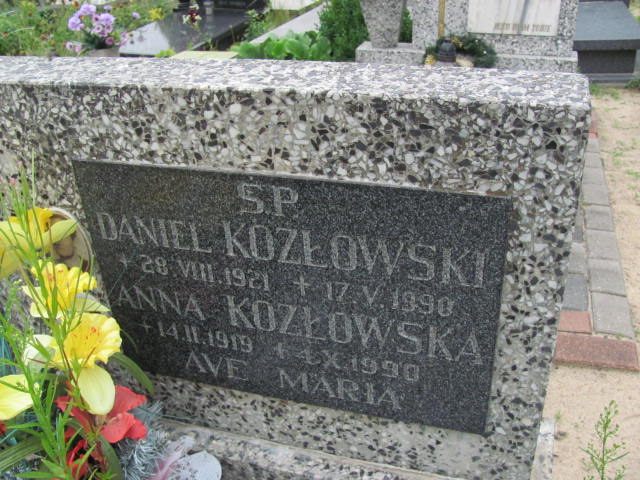 Anna KOZŁOWSKA 1919 Gdynia - Grobonet - Wyszukiwarka osób pochowanych