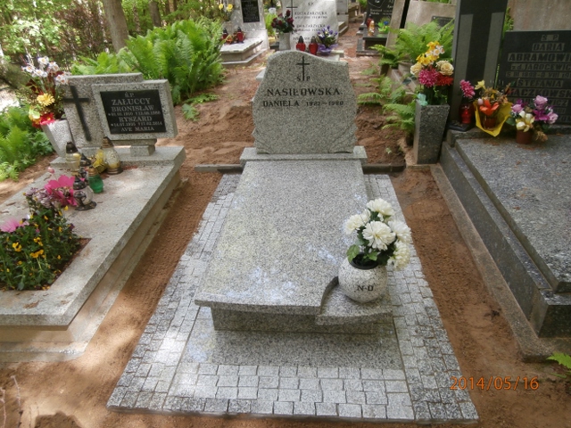 Daniela NASIŁOWSKA 1924 Gdynia - Grobonet - Wyszukiwarka osób pochowanych