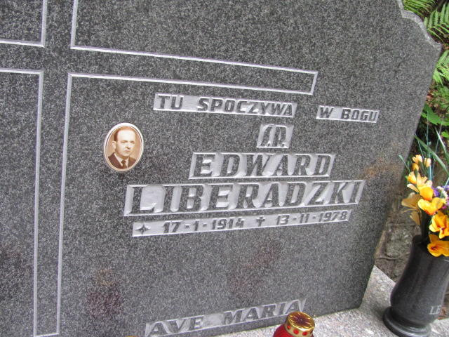 Edward LIBERADZKI 1914 Gdynia - Grobonet - Wyszukiwarka osób pochowanych