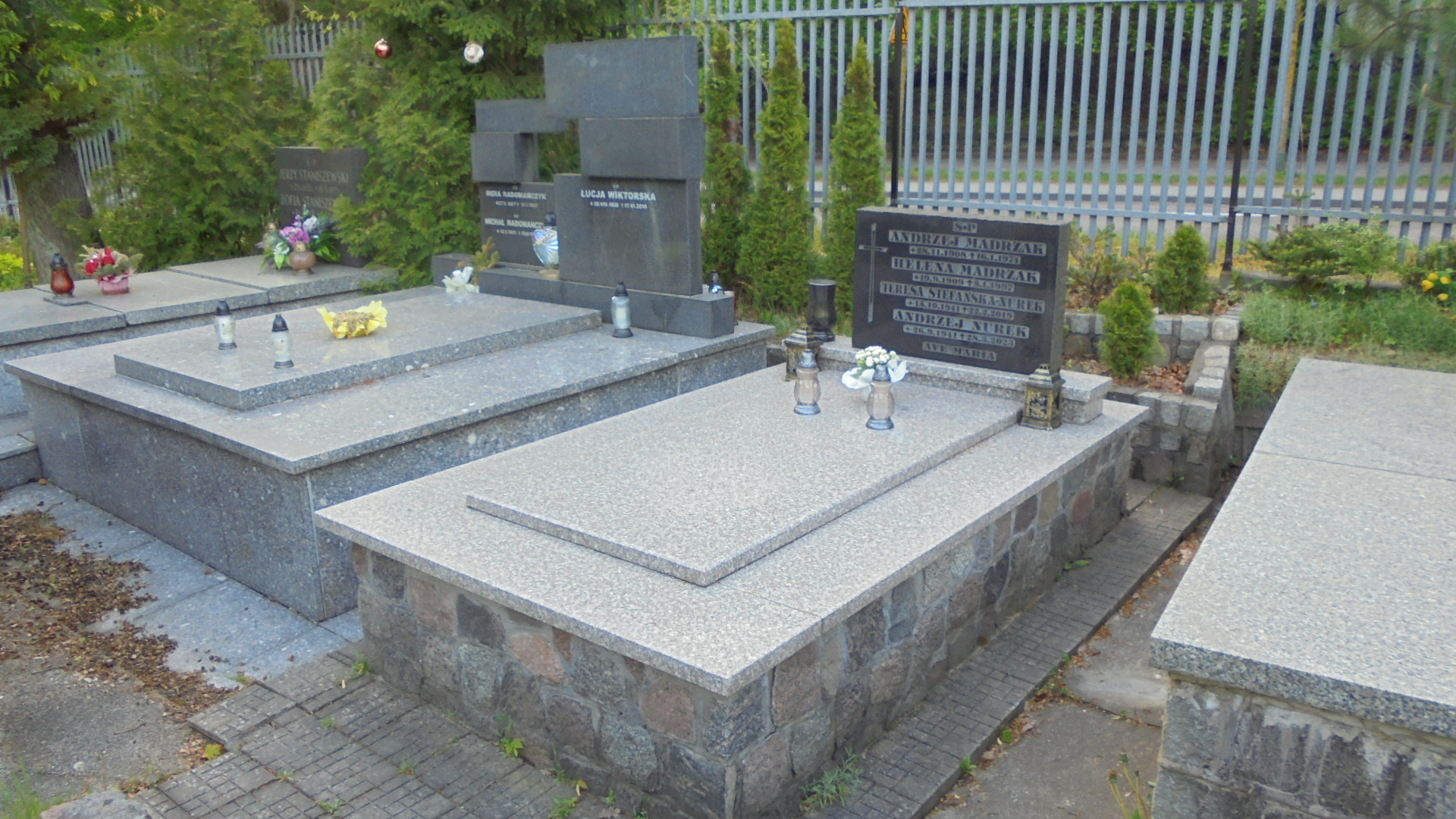 Grób ANDRZEJ NUREK