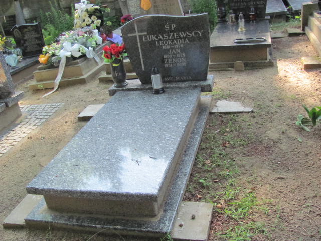 Leokadia ŁUKASZEWSKA Gdynia - Grobonet - Wyszukiwarka osób pochowanych