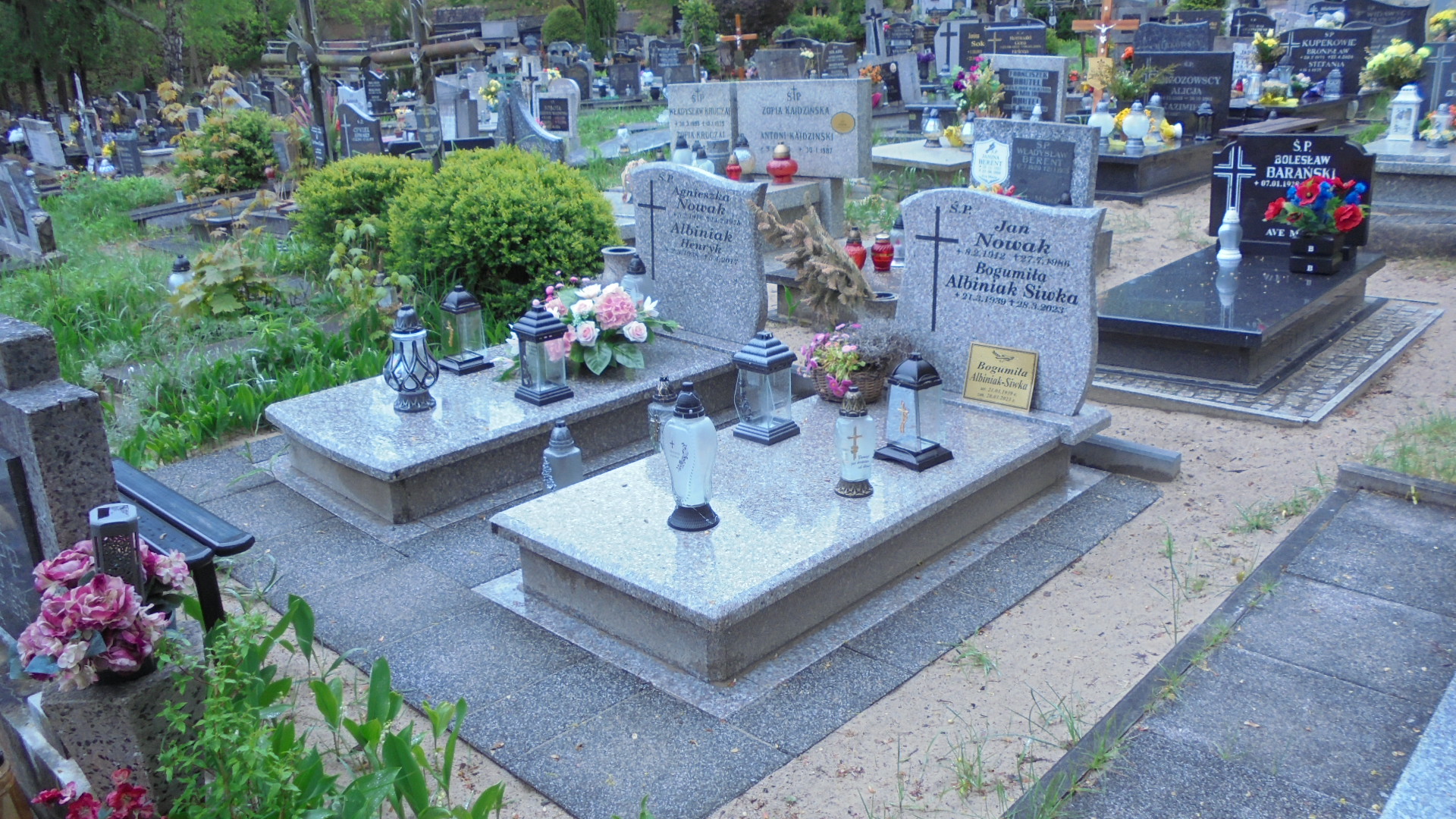 Grób BOGUMIŁA ALBINIAK-SIWKA