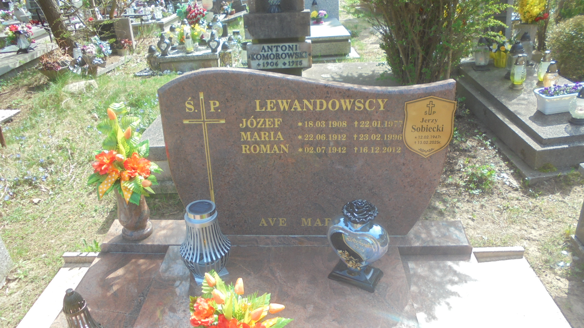 Roman LEWANDOWSKI 1942 Gdynia - Grobonet - Wyszukiwarka osób pochowanych