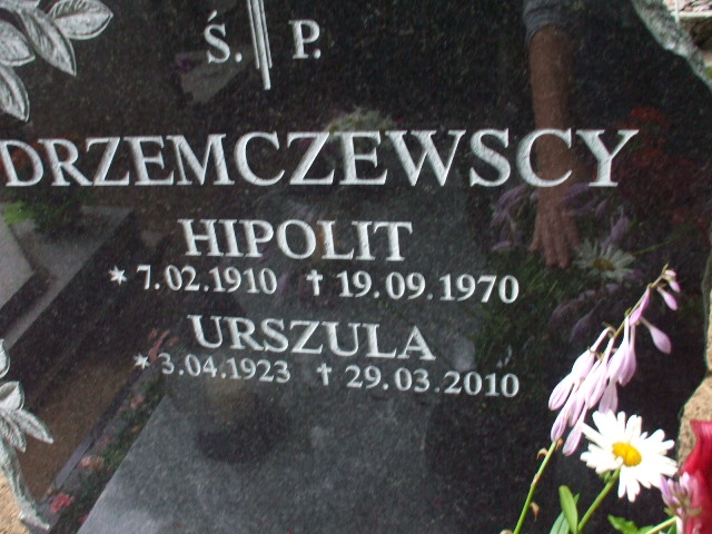 Urszula Stefania DRZEMCZEWSKA 1923 Gdynia - Grobonet - Wyszukiwarka osób pochowanych