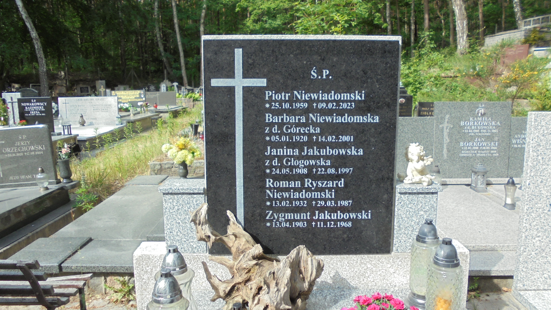 Barbara Teresa NIEWIADOMSKA 1920 Gdynia - Grobonet - Wyszukiwarka osób pochowanych