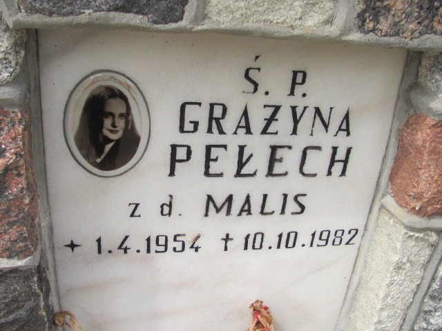 Grażyna PEŁECH 1954 Gdynia - Grobonet - Wyszukiwarka osób pochowanych