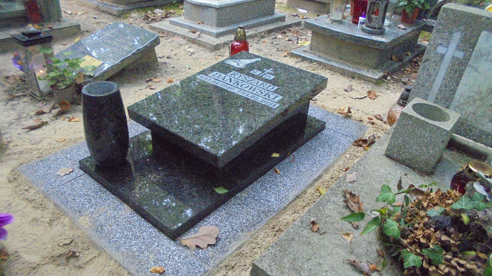 Grób RYSZARD DANKOWSKI