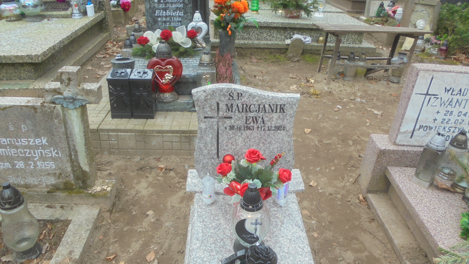 LILIANNA HELENA SZYMCZYK 1947 Gdynia - Grobonet - Wyszukiwarka osób pochowanych