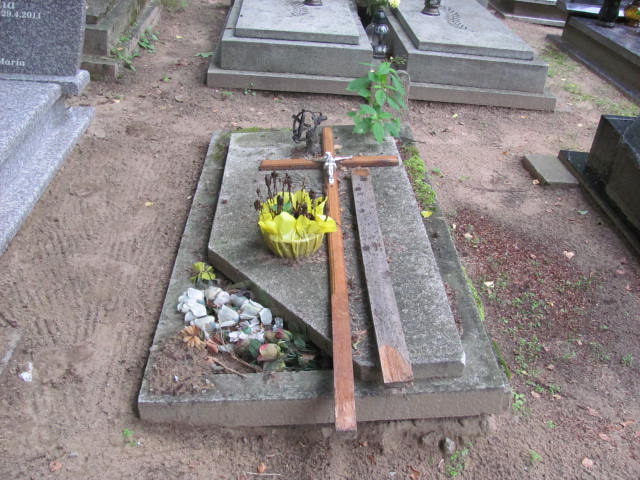 Kazimierz RZEMIENIAK 1920 Gdynia - Grobonet - Wyszukiwarka osób pochowanych