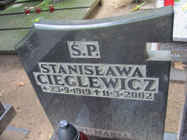 Stanisława CIĘGLEWICZ 1919 Gdynia - Grobonet - Wyszukiwarka osób pochowanych