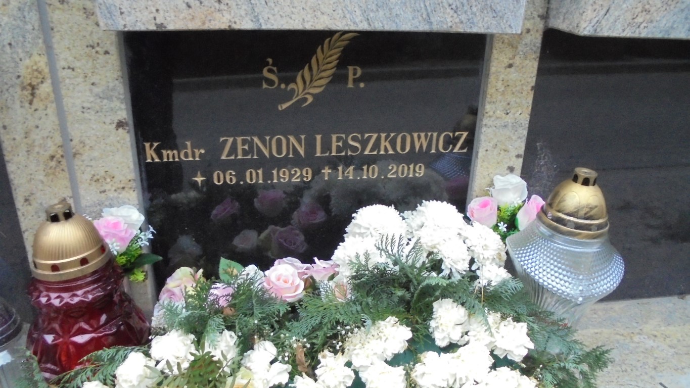 Zdjęcie grobu ZENON LESZKOWICZ