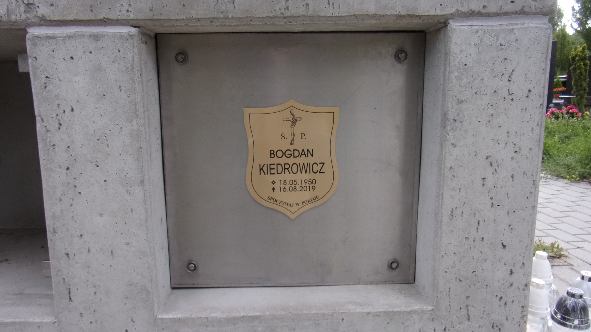 Grób BOGDAN KIEDROWICZ