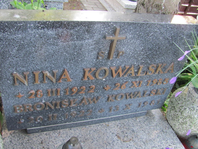 Nina KOWALSKA 1922 Gdynia - Grobonet - Wyszukiwarka osób pochowanych