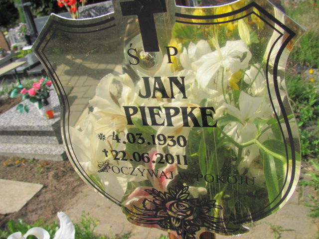 Leokadia PIEPKE 1923 Gdynia - Grobonet - Wyszukiwarka osób pochowanych