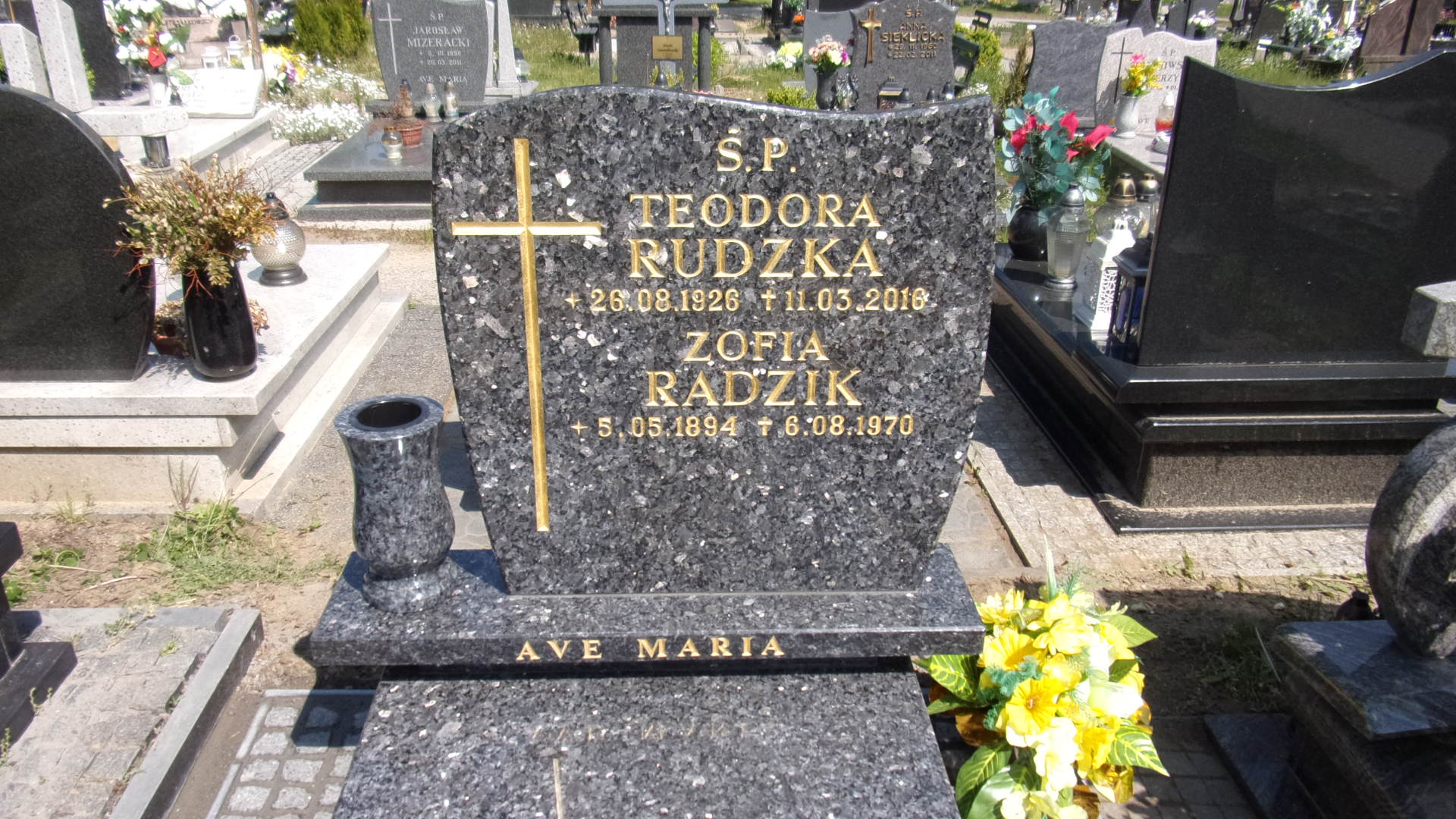 Grób ZBIGNIEW HERNIK