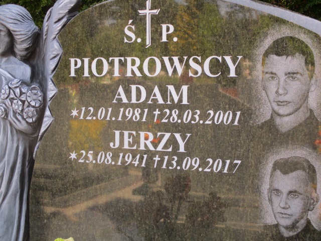 Adam PIOTROWSKI 1981 Gdynia - Grobonet - Wyszukiwarka osób pochowanych