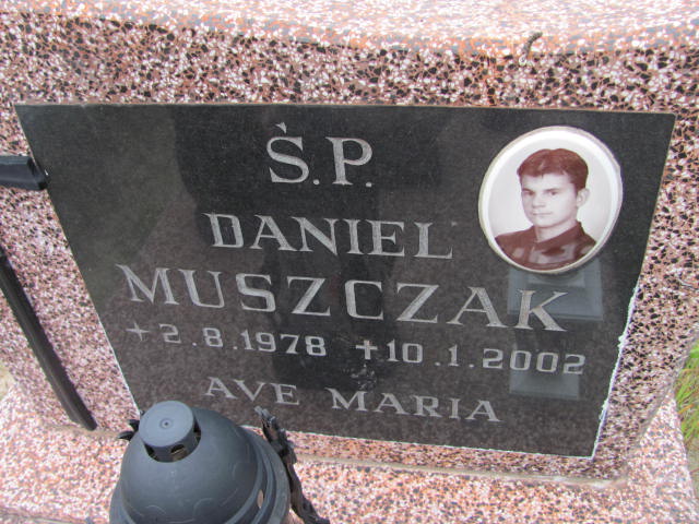 Daniel MUSZCZAK 1978 Gdynia - Grobonet - Wyszukiwarka osób pochowanych
