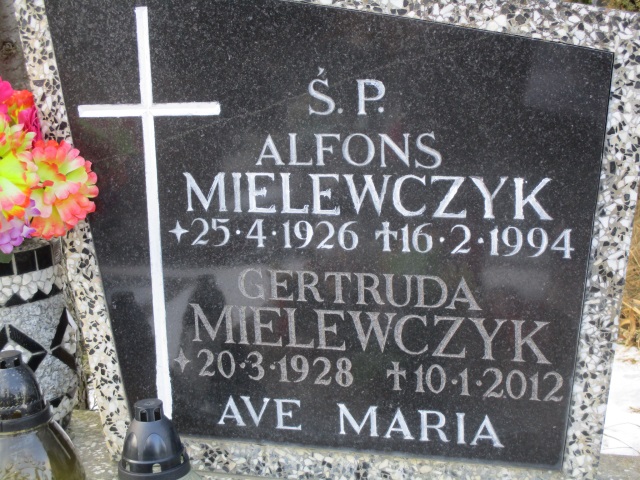 Gertruda MIELEWCZYK 1928 Gdynia - Grobonet - Wyszukiwarka osób pochowanych