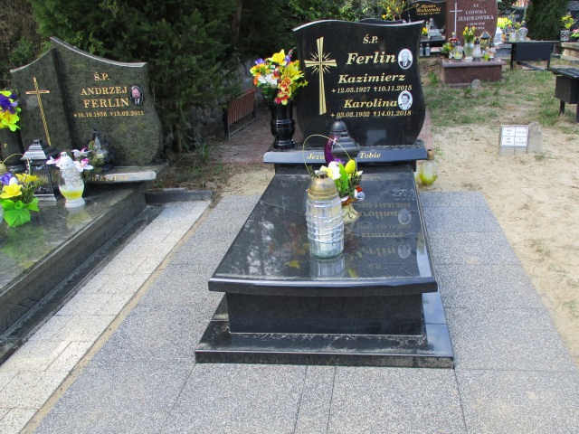 Grób KAROLINA FERLIN