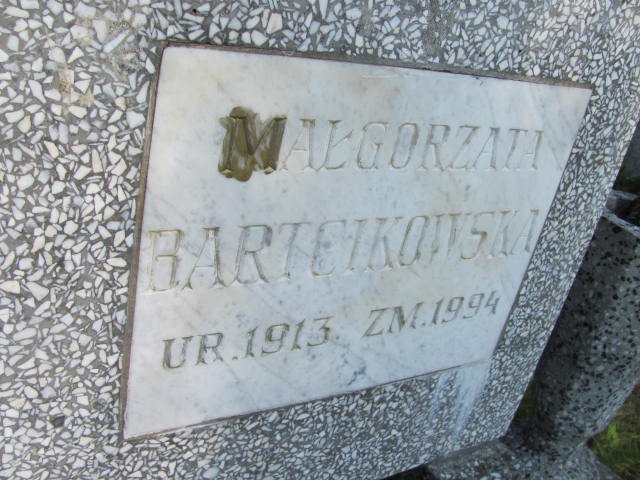 Barbara TOMASZEWSKA 1944 Gdynia - Grobonet - Wyszukiwarka osób pochowanych