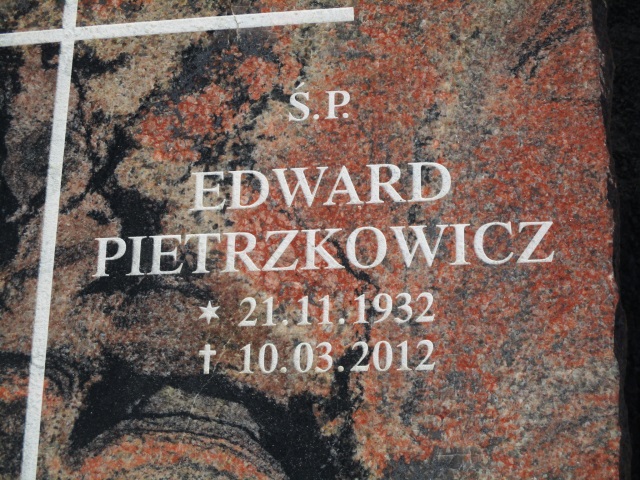 Edward PIETRZKOWICZ 1932 Gdynia - Grobonet - Wyszukiwarka osób pochowanych