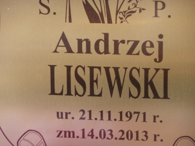 Andrzej LISEWSKI 1971 Gdynia - Grobonet - Wyszukiwarka osób pochowanych