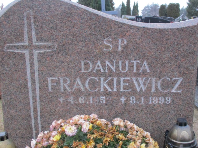 Danuta FRĄCKIEWICZ 1952 Gdynia - Grobonet - Wyszukiwarka osób pochowanych