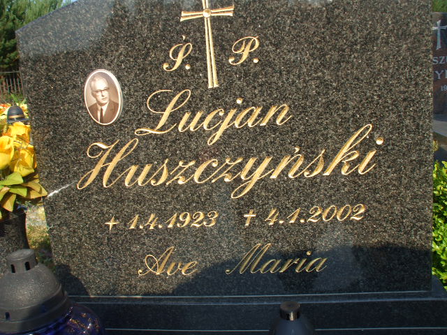 Lucjan HUSZCZYŃSKI 1923 Gdynia - Grobonet - Wyszukiwarka osób pochowanych