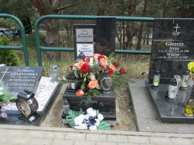 Grób TADEUSZ KRAIŃSKI