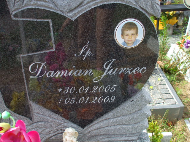 Damian Aleksander JURZEC 2005 Gdynia - Grobonet - Wyszukiwarka osób pochowanych
